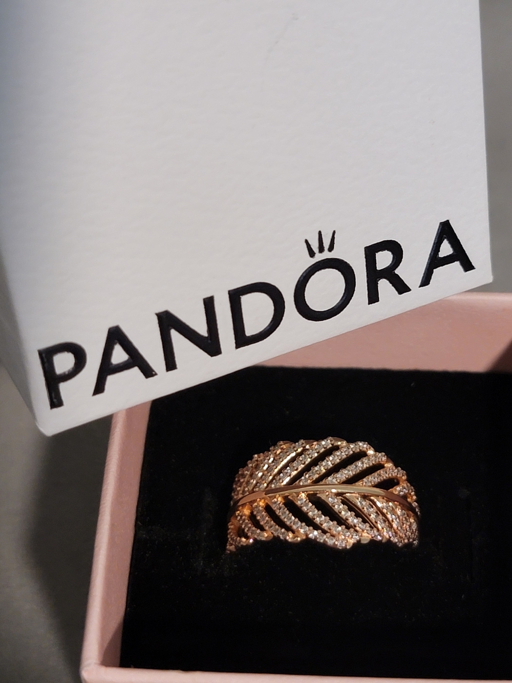 Pandora Rose Gold PavΓ© Feather Ring - Rose Gold